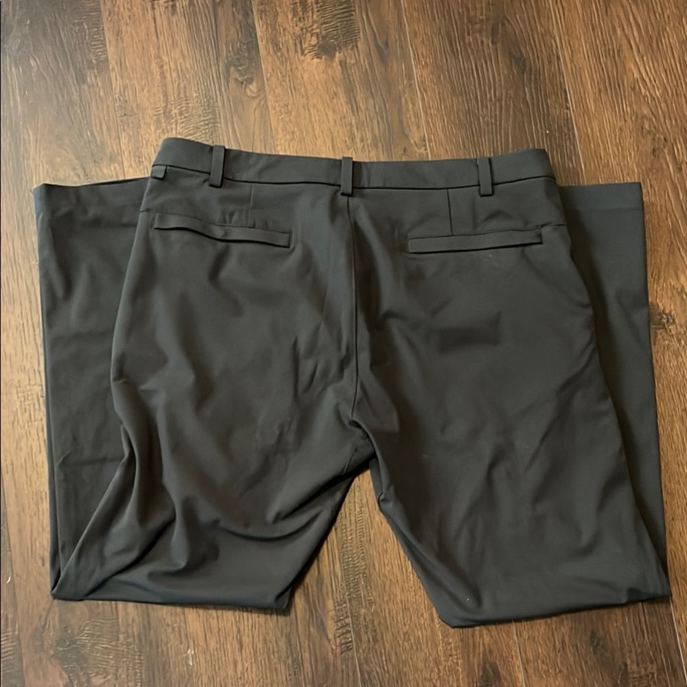 Lululemon ABC Pants - Picture 3 of 7